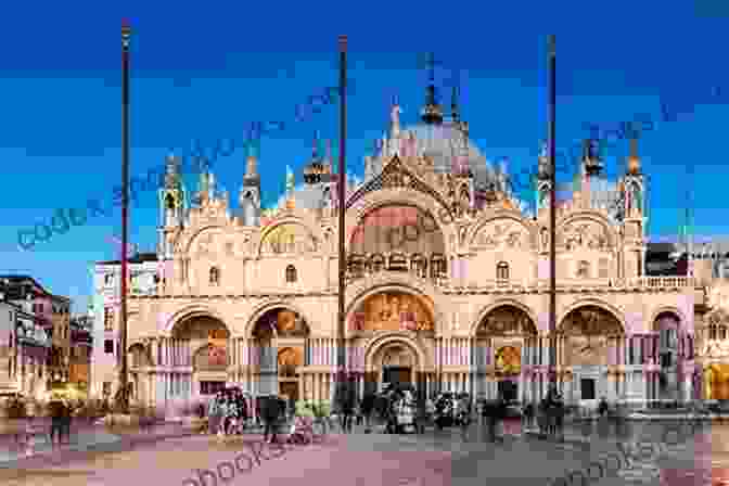 St. Mark's Basilica And Piazza Insight Guides Explore Venice (Travel Guide EBook)